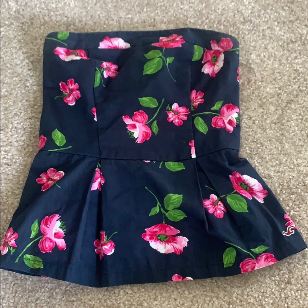 Size S Hollister tube top!